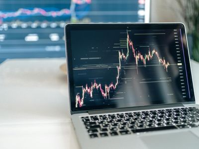 ETF fondy: jednoduchá cesta k investovaniu alebo najväčšia ilúzia dnešnej doby?